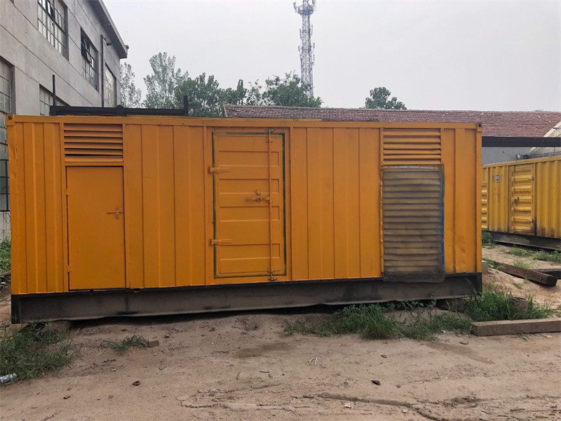 济宁柴油发电机如何判断新机油是否已经完全充满机油滤清器？