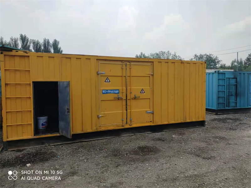 济宁200KW柴油发电机组需要配备什么型号的电缆线？