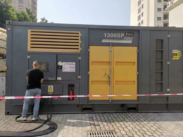 济宁500KW发电机组冬季应该配多大的启动电瓶？